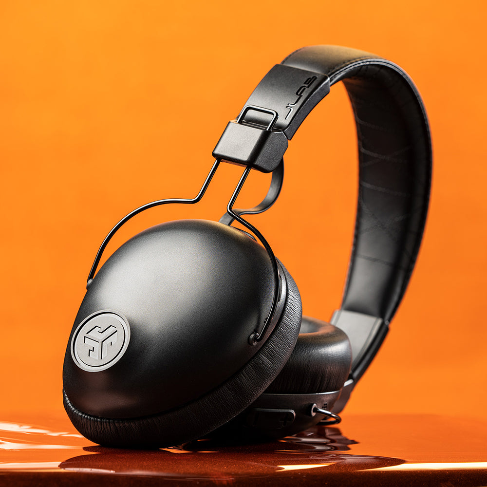 Studio Pro ANC Over-Ear Wireless Headphones Black - Image 7
